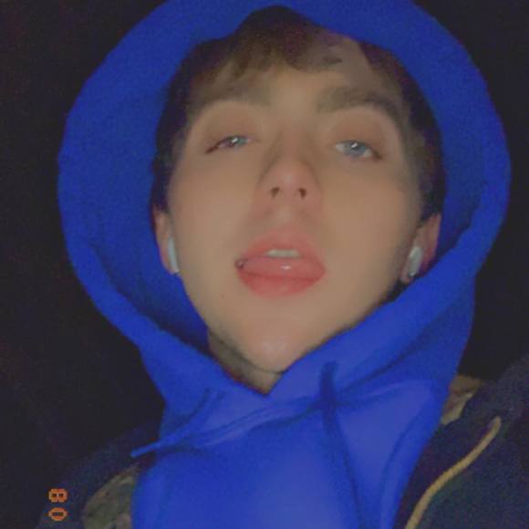 andrewh2000